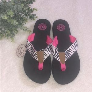 SO Med Zebra Print Black/White/Pink Thong Sandals